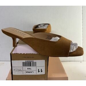 Journee Collection Women's Larna Tan Square Toe Slip On Kitten Heels Size 11M